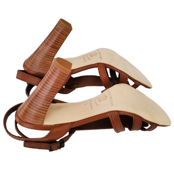 Banana Republic Leather Ankle Strap 3.5" Wood Heel Sandals | NWT | 7M | Tobacco - Picture 6 of 16